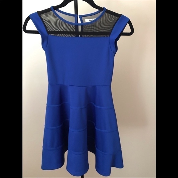 𝅺dkny girls dress . Size small - Picture 2 of 4